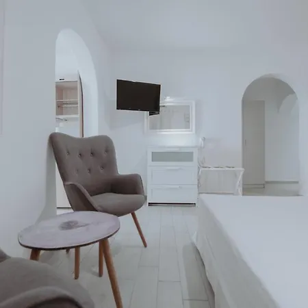 Tramonto Studios And Villas In Mykonos